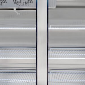 Quipwell TGC16 3-Door Upright Display Freezer 1450L - Image 4